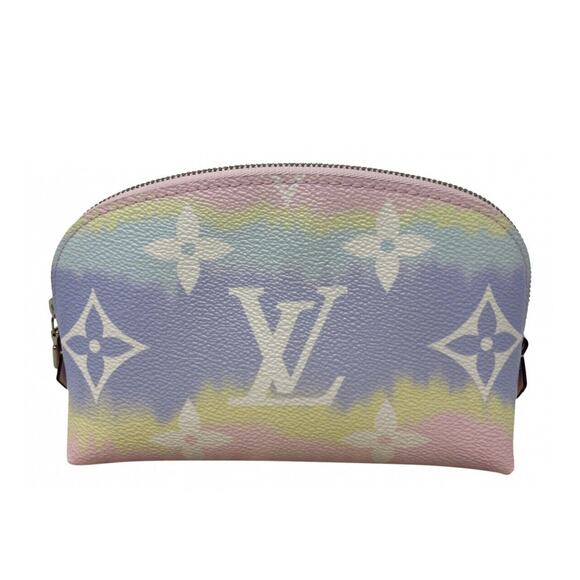 Louis Vuitton Monogram Giant LV Escale Pochette Cosmetic Cosmetic Pouch - Picture 12 of 12